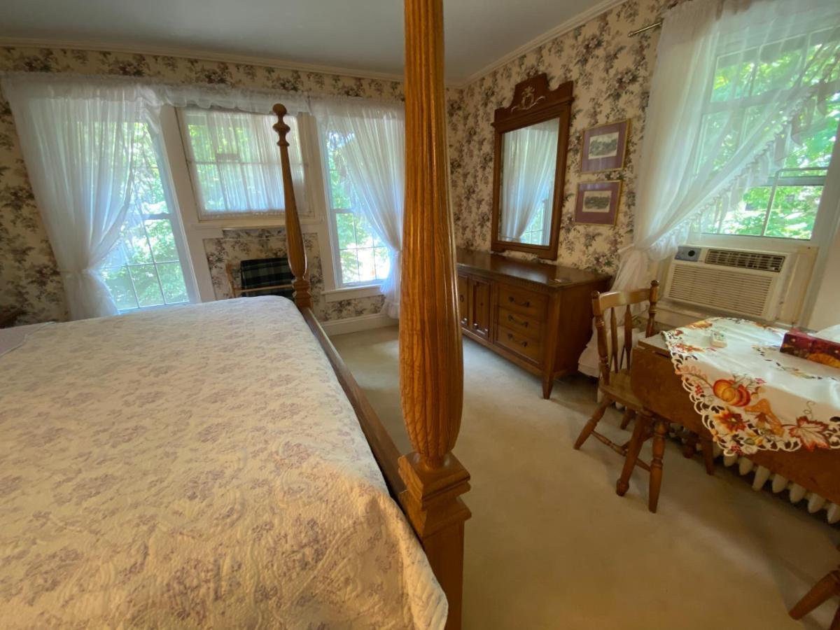 Bernard Gray Hall Bed And Breakfast Niagara-on-the-Lake Екстер'єр фото