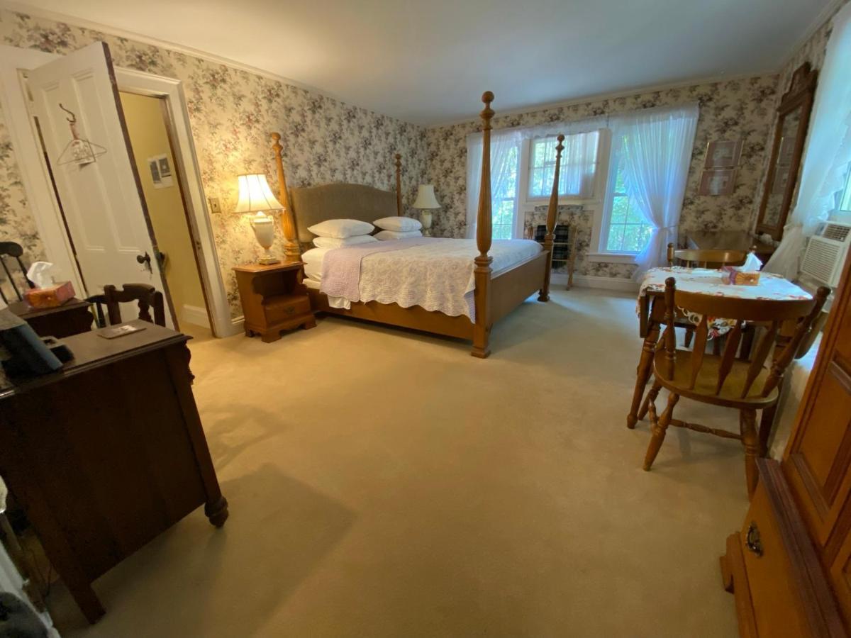 Bernard Gray Hall Bed And Breakfast Niagara-on-the-Lake Екстер'єр фото