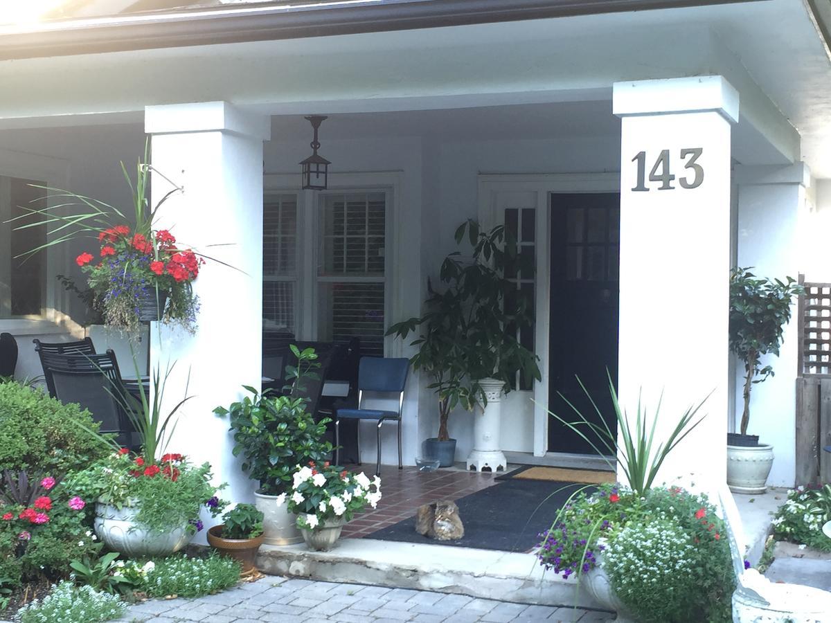 Bernard Gray Hall Bed And Breakfast Niagara-on-the-Lake Екстер'єр фото